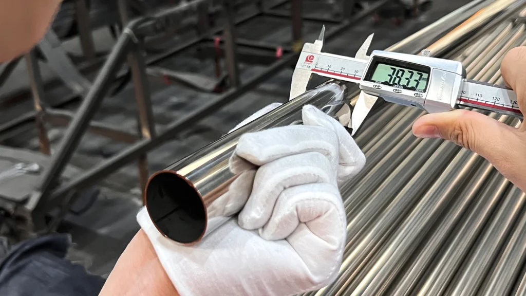 E-Stainless-best-stainless-steel-pipe-inspection